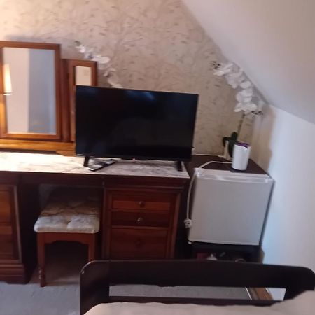 Annaswood B&B Cahir Dış mekan fotoğraf