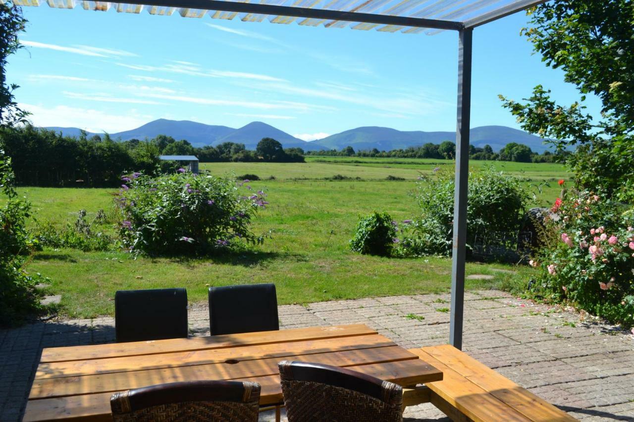Annaswood B&B Cahir Dış mekan fotoğraf