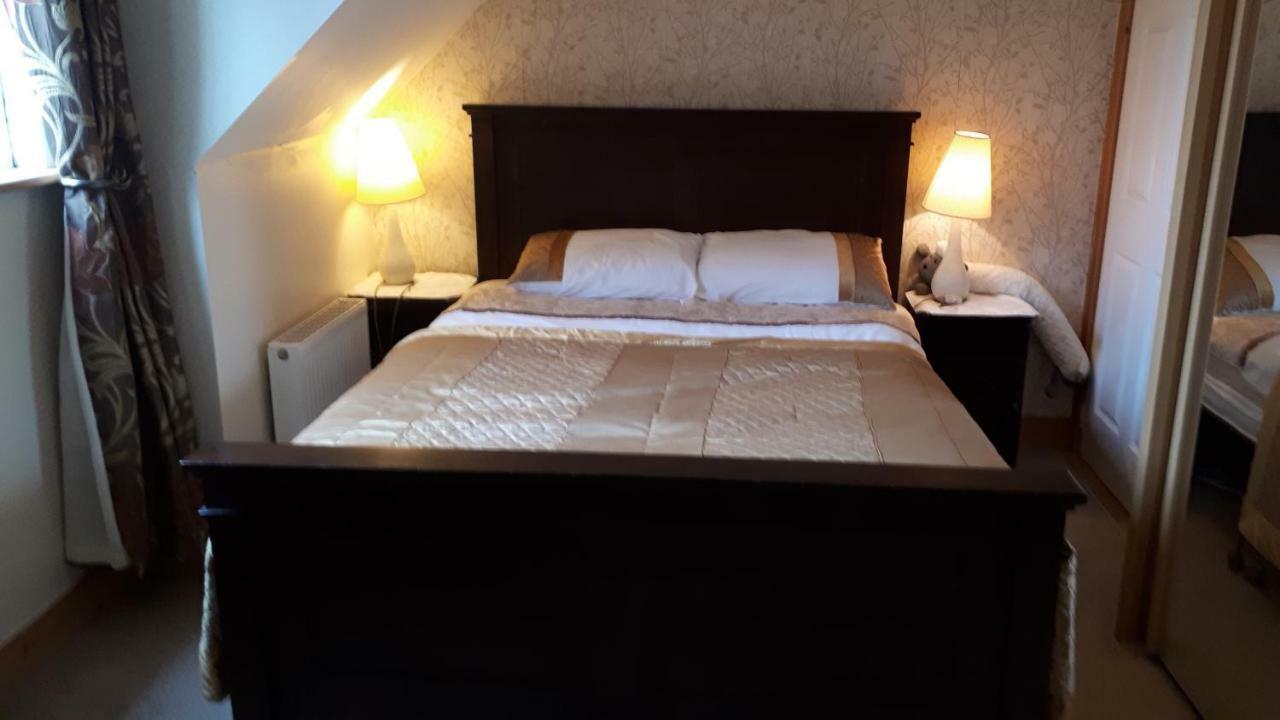 Annaswood B&B Cahir Dış mekan fotoğraf
